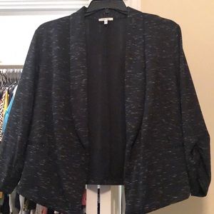 Black and gray blazer